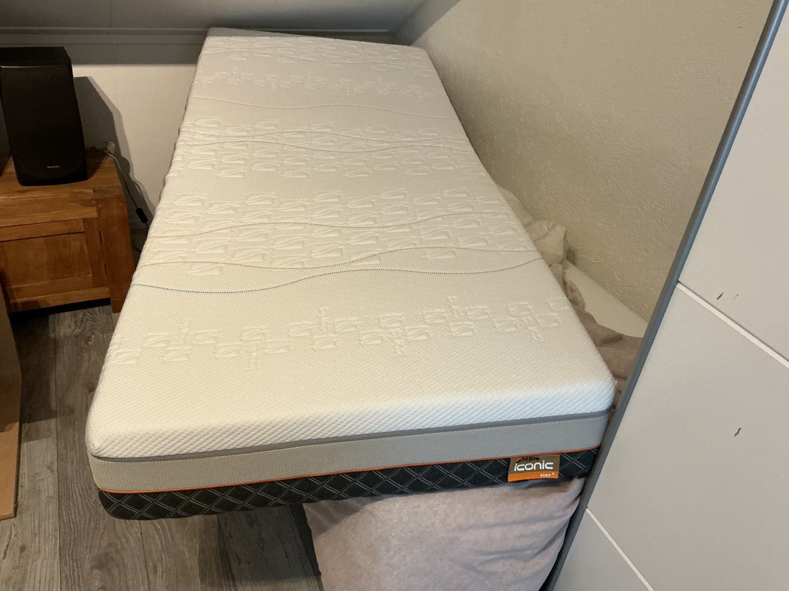 Matras Mline 90x210, Ophalen, 90 cm, Eenpersoons, 210 cm