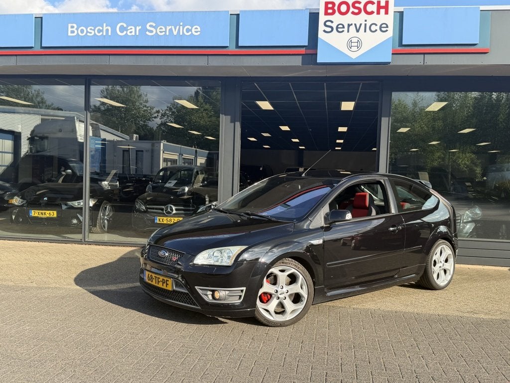 Ford Focus 2.5-20V ST (bj 2006), Auto's, Gebruikt, Bedrijf, Handgeschakeld, 1292 kg