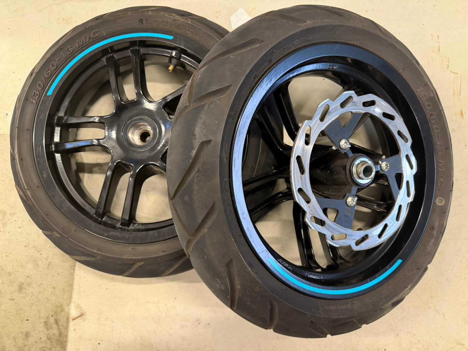 Peugeot Speedfight 4 velgen met banden, Ophalen, Gebruikt, Overige typen, Peugeot