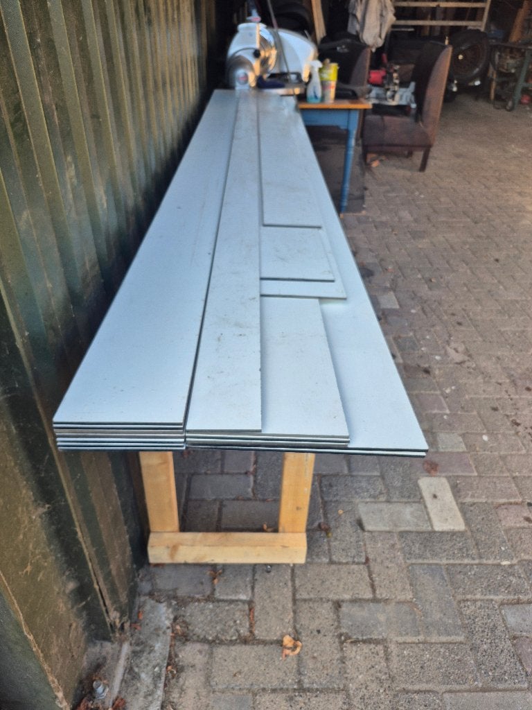 trespa retstanten, Ophalen