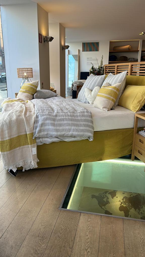Coco-mat show room, Ophalen of Verzenden, Nieuw, Tweepersoons