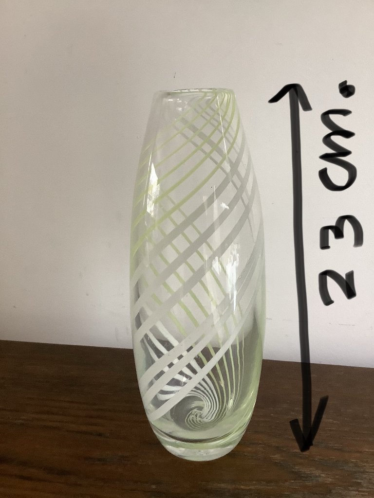 Glaskunst, oude glazen vaas Reijmyre, Zweden 23 cm hoog, Ophalen