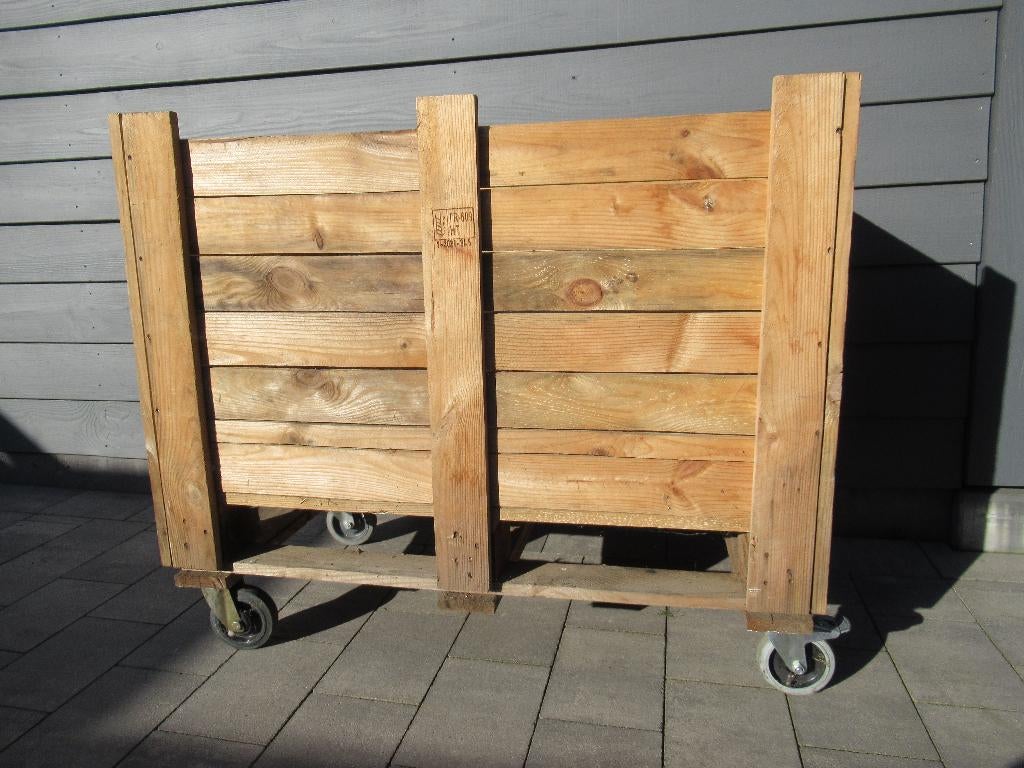 Houten kist / bak op zwenkwielen, Huis en Inrichting, Woonaccessoires | Kisten, Ophalen, Gebruikt, 50 tot 100 cm, 100 tot 125 cm