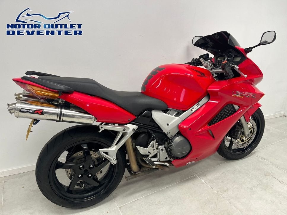 Mooie HONDA VFR800FI VTEC  VFR 800 FI VTEC(bj 2003), Motoren, 782 cc, HONDA, 4 cilinders, Motorrijbewijs A
