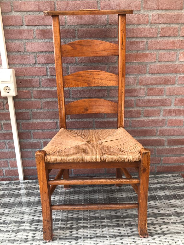 Bidstoel, Ophalen