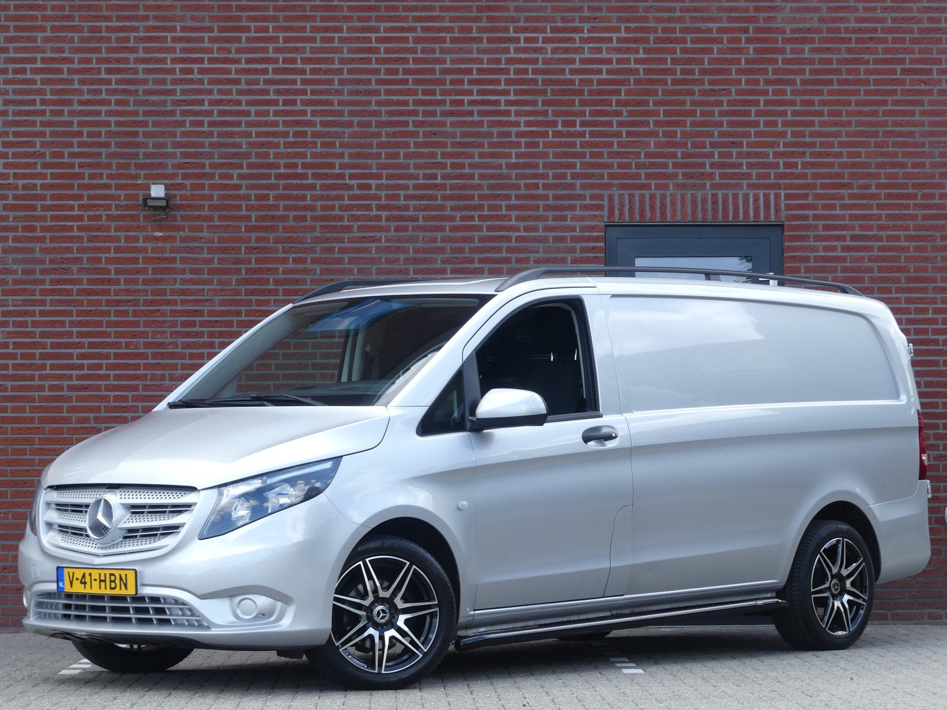 Mercedes-Benz Vito 114 CDI Lang Camera/Navigatie/Apple carpl, Auto's, Automaat, Gebruikt, Euro 6, 4 cilinders