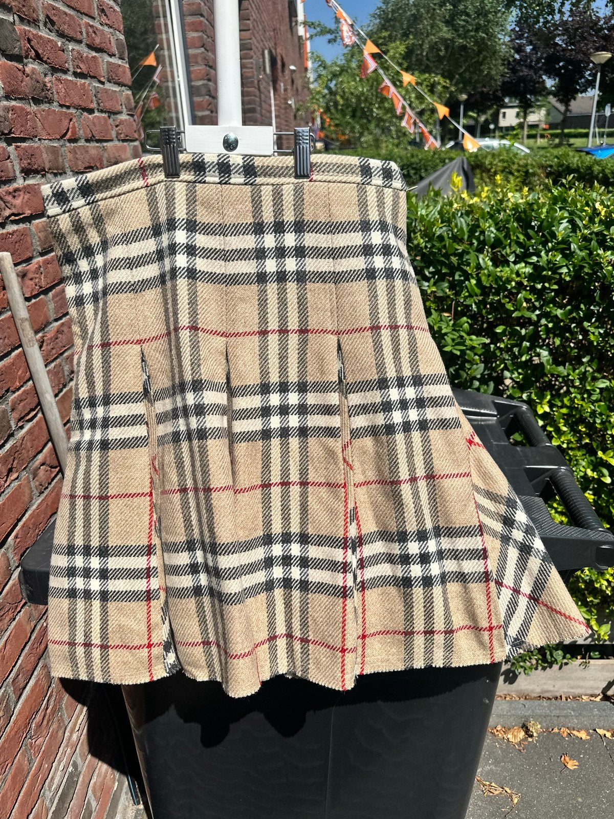Burberry London geruite plooirok - Maat M, Kleding | Dames, Rokken, Zo goed als nieuw, Maat 38/40 (M), Overige kleuren, Boven de knie
