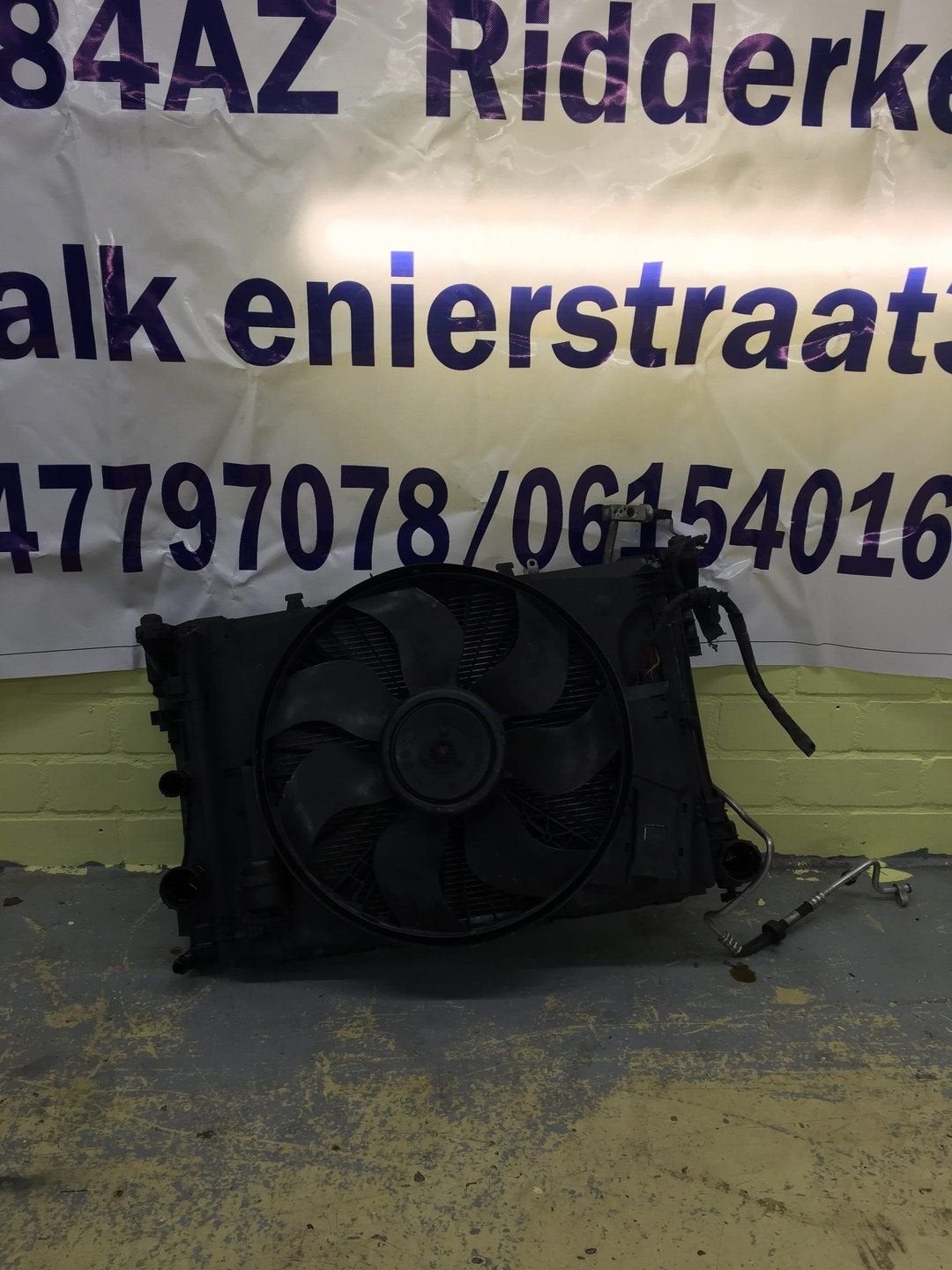Mercedes C-klasse W204 koelsysteem a2045000554, Gebruikt, -, Ophalen of Verzenden, -