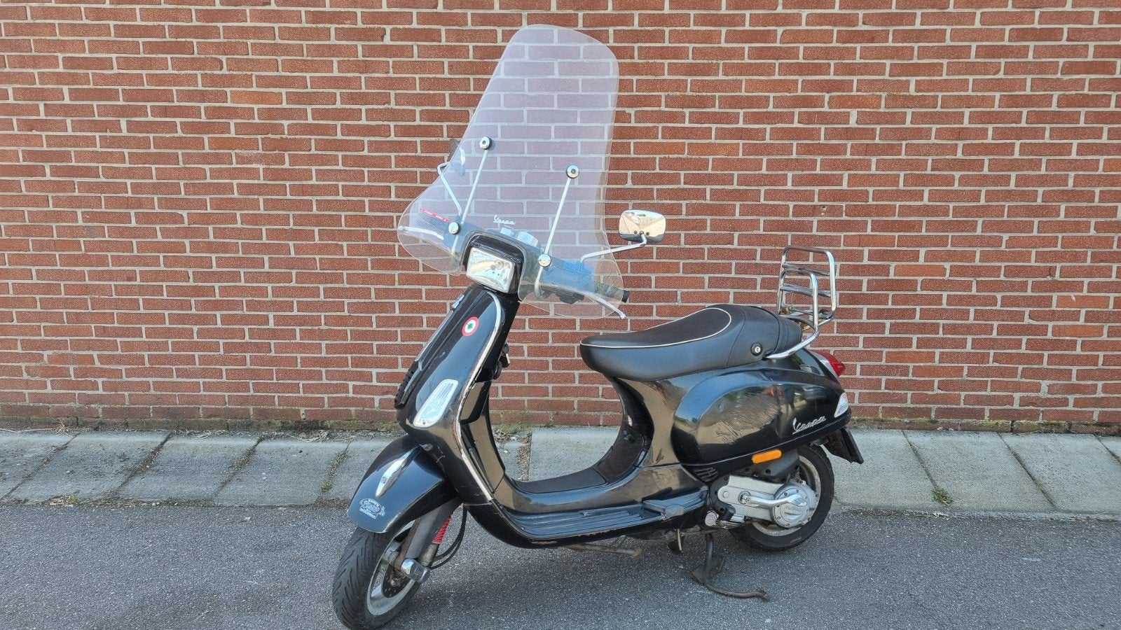 Vespa LX 50 4V Bromscooter - Start en rijdt goed, Fietsen en Brommers, Scooters | Vespa, Ophalen, Gebruikt