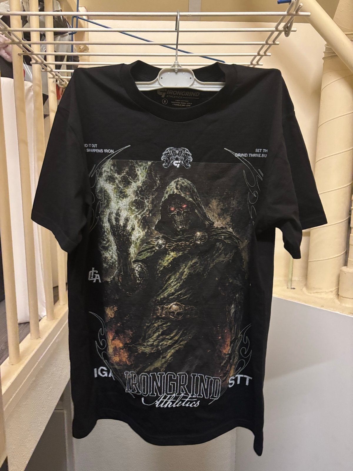 IronGrind Athletics T-shirt Dr Doom maat M, Ophalen of Verzenden, Zo goed als nieuw, Maat 52/54 (L), Zwart