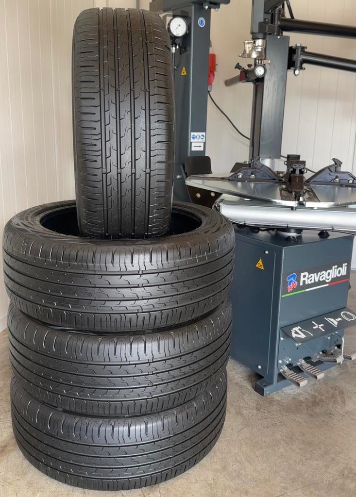 4 Stuks Continental 205 45 17 Zomerbanden Inclusief Montage, 205/45 R17, 17 inch, Personenwagen, Zomerbanden