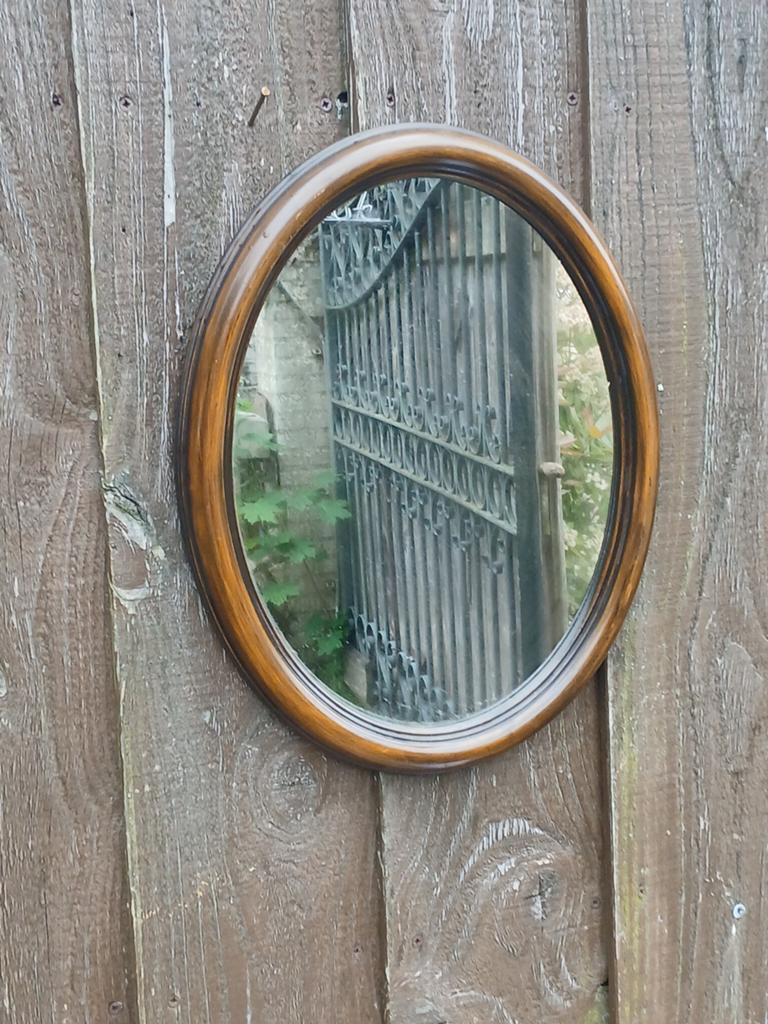 Vintage Ovale Spiegel met Houten Frame, Ophalen of Verzenden