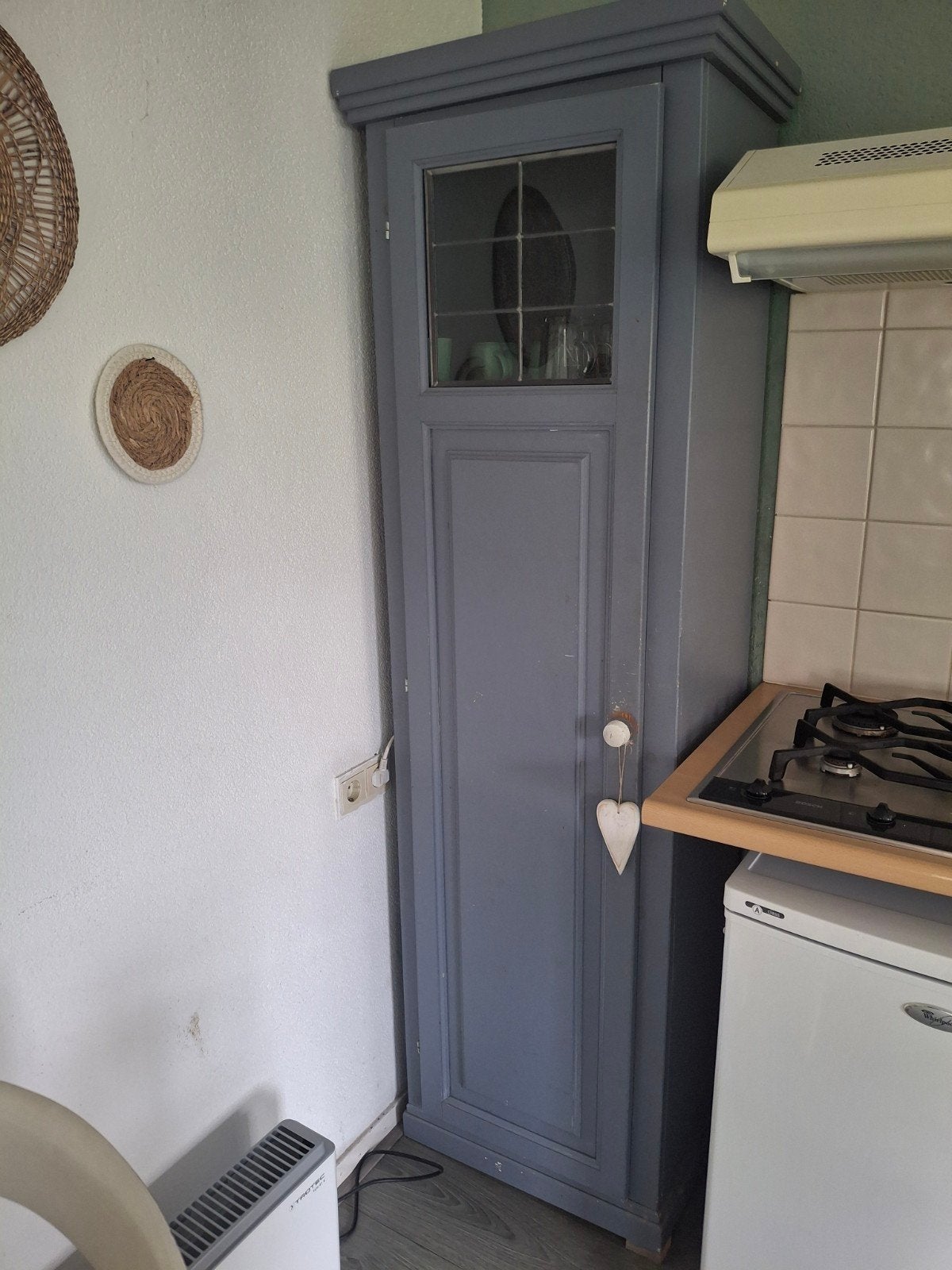 Blauw gepimpte kast, Ophalen, Hout, Staande kapstok, 150 tot 200 cm