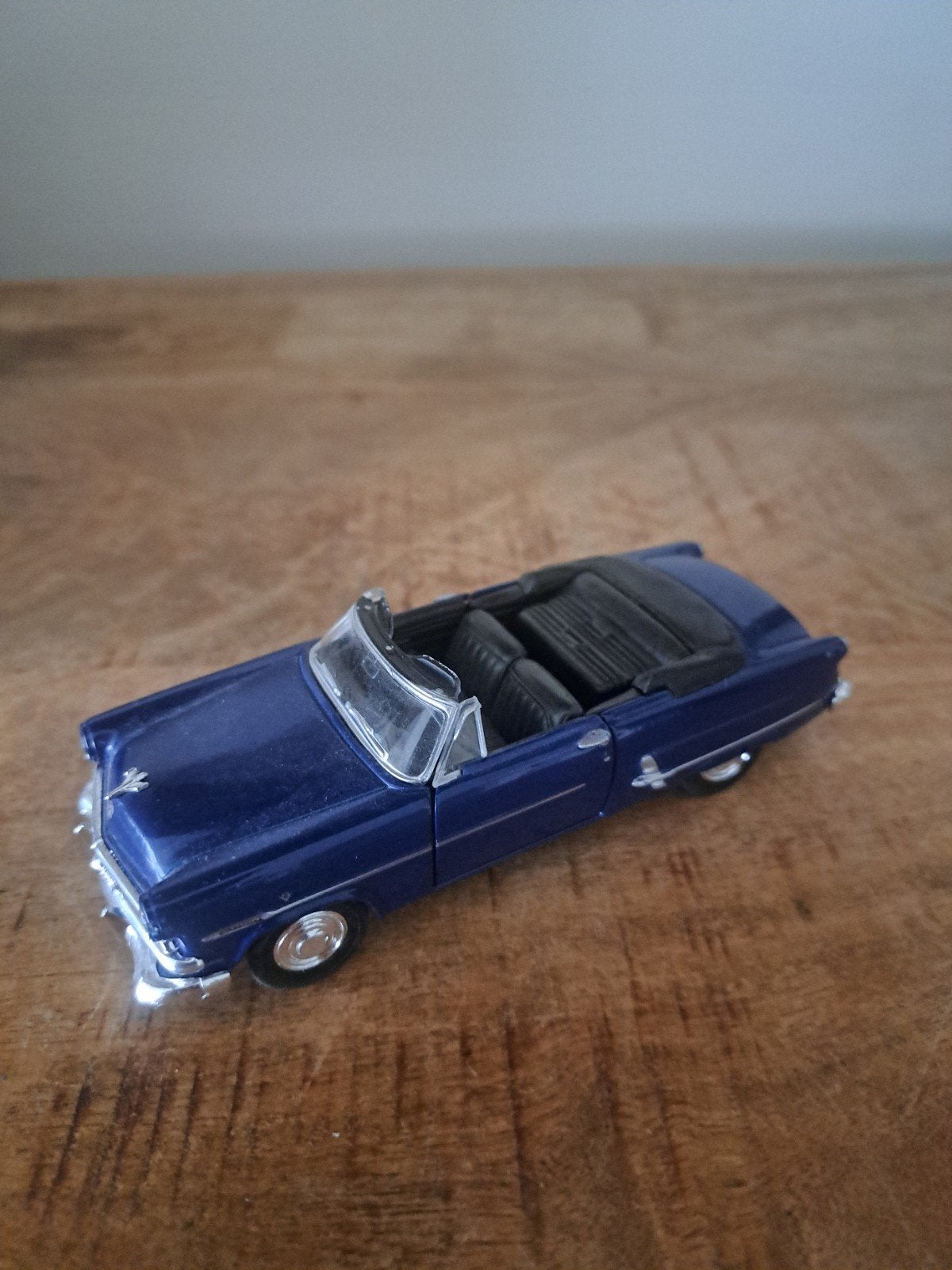 welly model ford crestline sunliner, Overige merken, Gebruikt, Auto, Ophalen of Verzenden