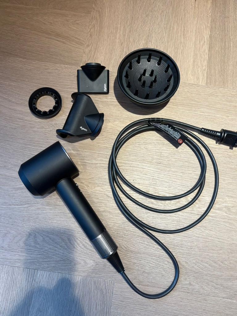 Dyson Supersonic Föhn met Opzetstukken, Ophalen of Verzenden, Zo goed als nieuw, Haarverzorging