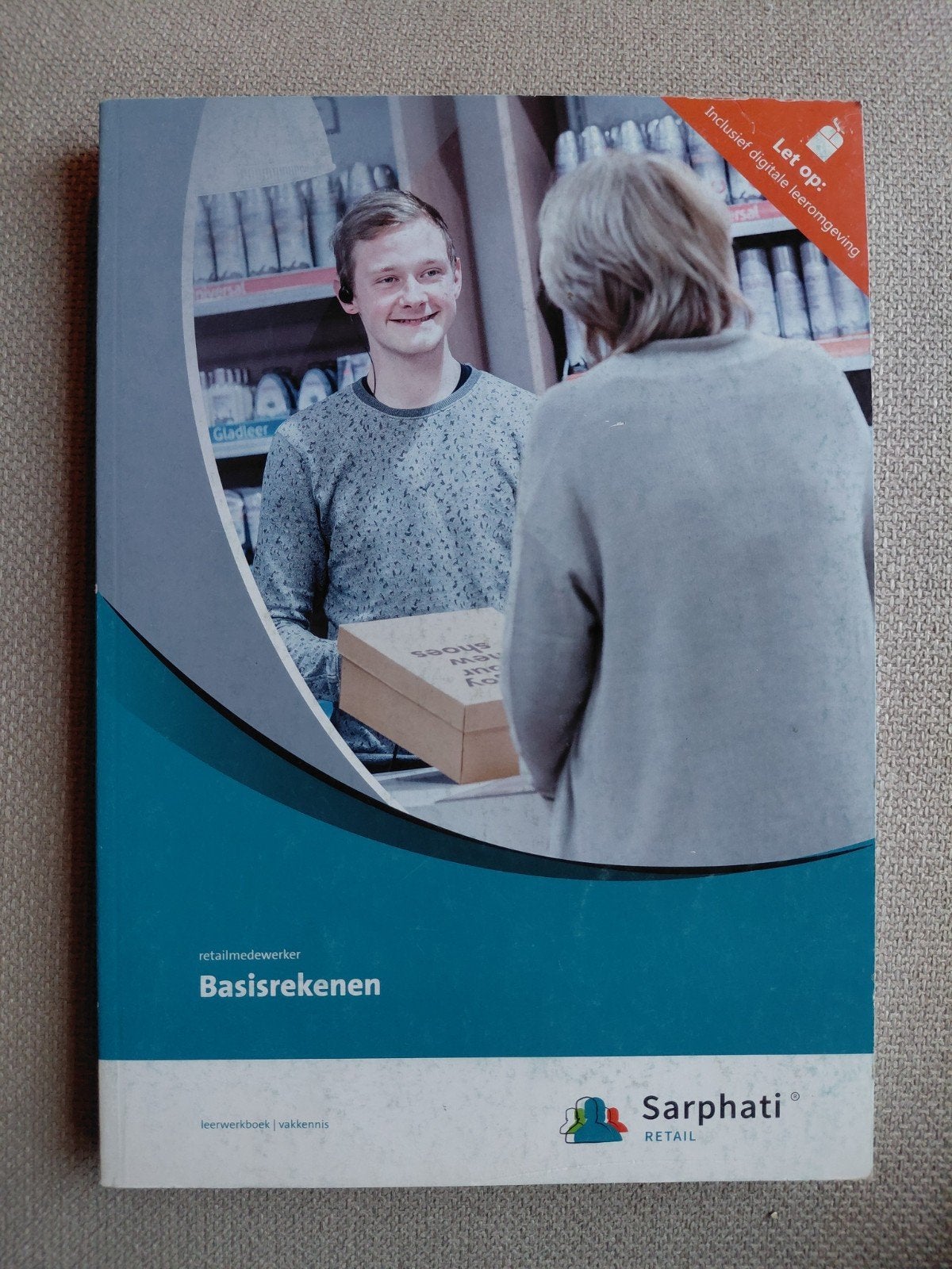 Retailmedewerker Basisrekenen - Sarphati Retail, Boeken, Ophalen of Verzenden, Zo goed als nieuw, MBO, Boom beroepsonderwijs