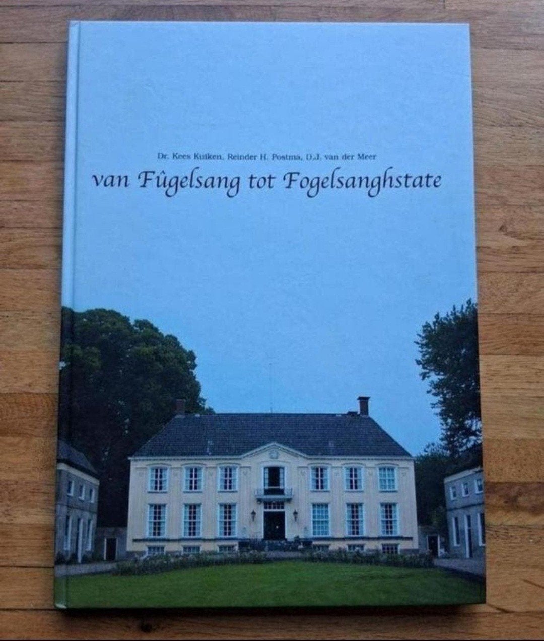 Van fugelsang tot fogelsanghstate
De vogelzangstate in veenk, Ophalen of Verzenden, Zo goed als nieuw