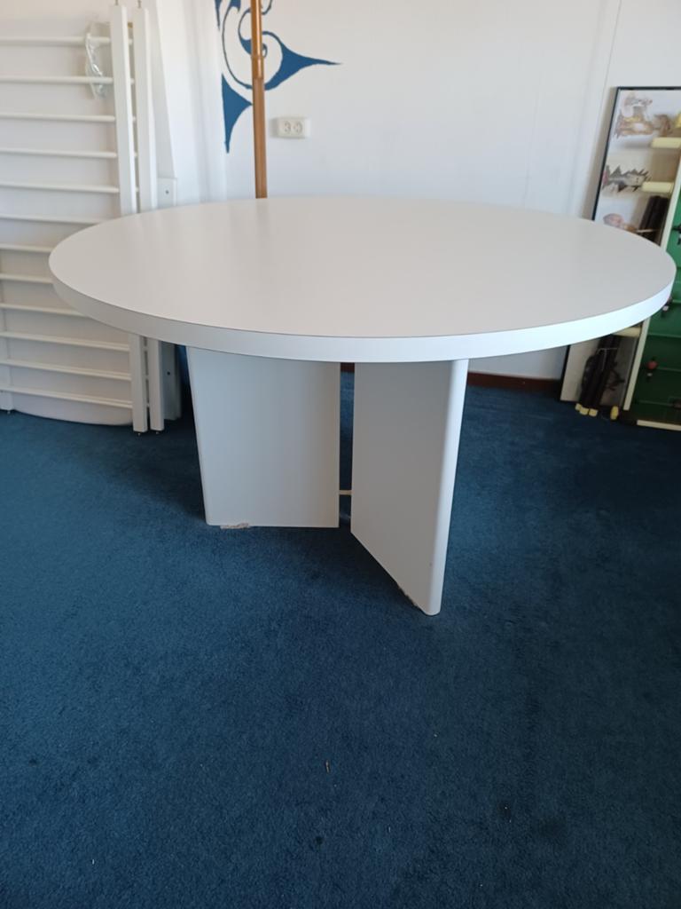 TAFEL-WIT ROND 1.34 cm, Ophalen, Zo goed als nieuw