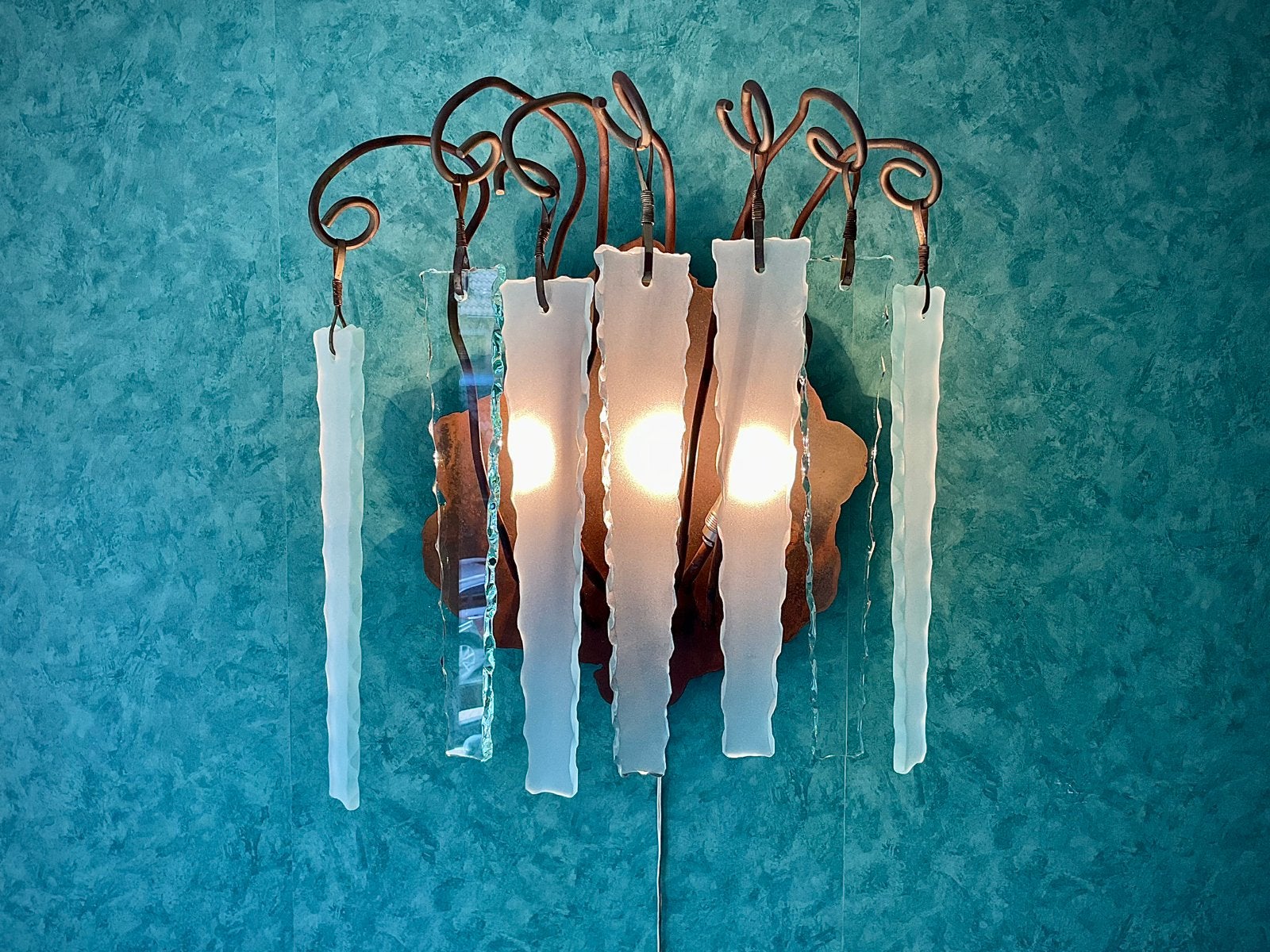 4 Vintage Brand van Egmond Wandlampen “Behind Frosted Glass”, Gebruikt, Bruin, E14 (klein), Ophalen of Verzenden
