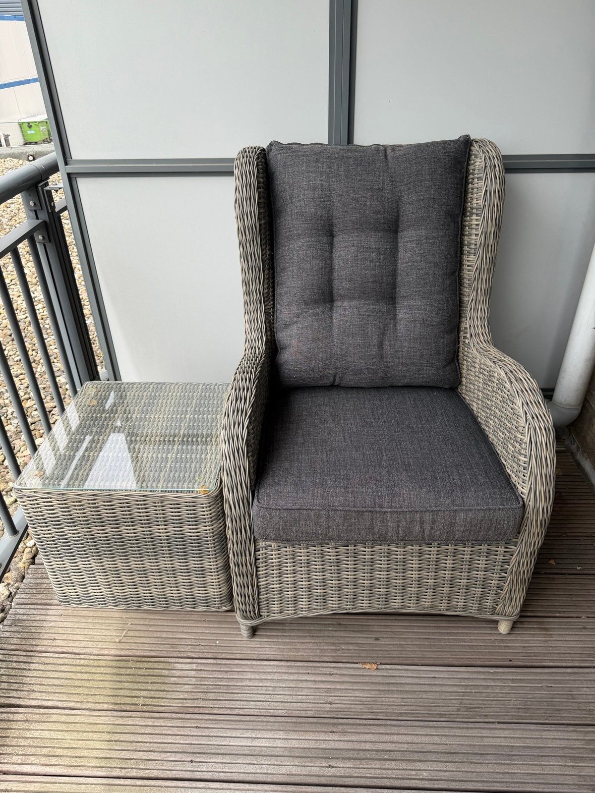 Loungestoel tuin of balkon met Kussen en Bijzettafel, Ophalen, Zo goed als nieuw, Overige materialen