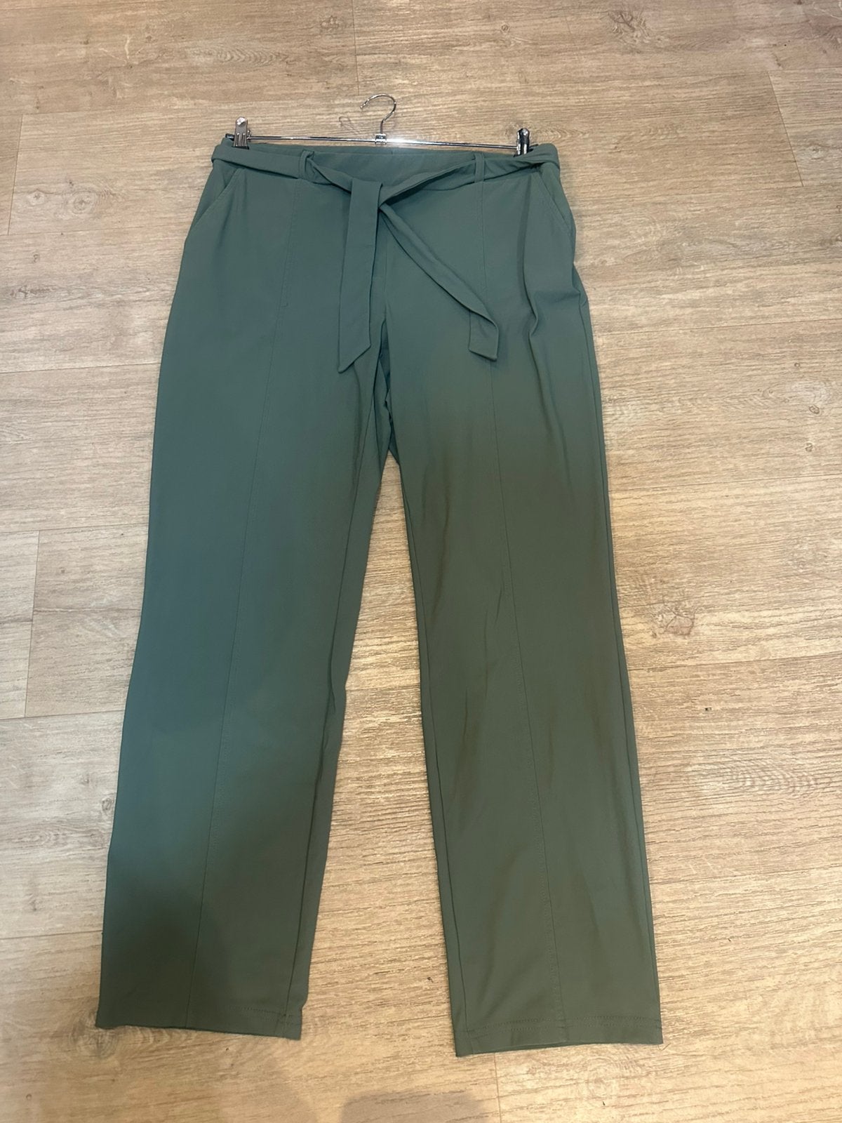 STUDIO ANNELOES XL, Kleding | Dames, Broeken en Pantalons, Ophalen of Verzenden, Zo goed als nieuw, Maat 42/44 (L), Groen