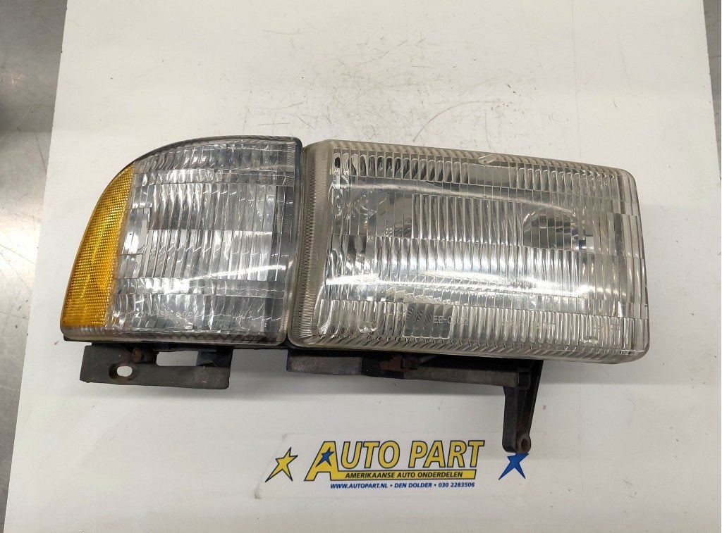 Dodge Ram 1500 1994-2002 koplamp, Gebruikt, PO Box 21-8004 | Auburn Hills, MI 48321-8004, Amerikaanse onderdelen, Ophalen of Verzenden