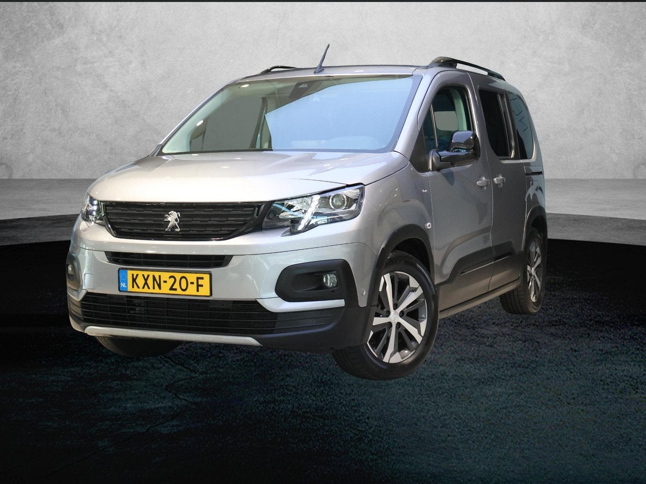Peugeot e-Rifter EV GT 50 kWh SoH 99% | Trekhaak | Stoelverw, Auto's, Automaat, 136 pk, Gebruikt, Verwarmde buitenspiegels