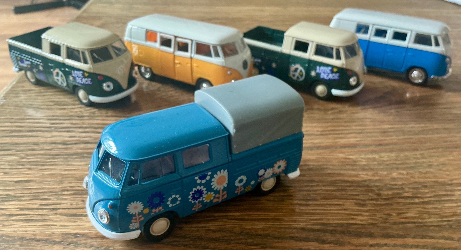 Volkswagen Bus Welly T1 Dubbele cabine auto, Ophalen of Verzenden, Zo goed als nieuw, Bus of Vrachtwagen