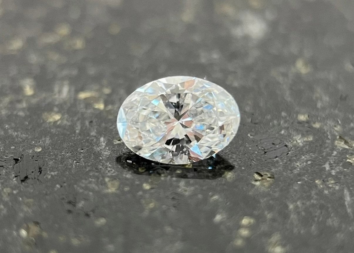 Diamant 0.60 ct Ovaal Geslepen GIA Gecertificeerd, Sieraden, Tassen en Uiterlijk, Edelstenen, Ophalen, Nieuw