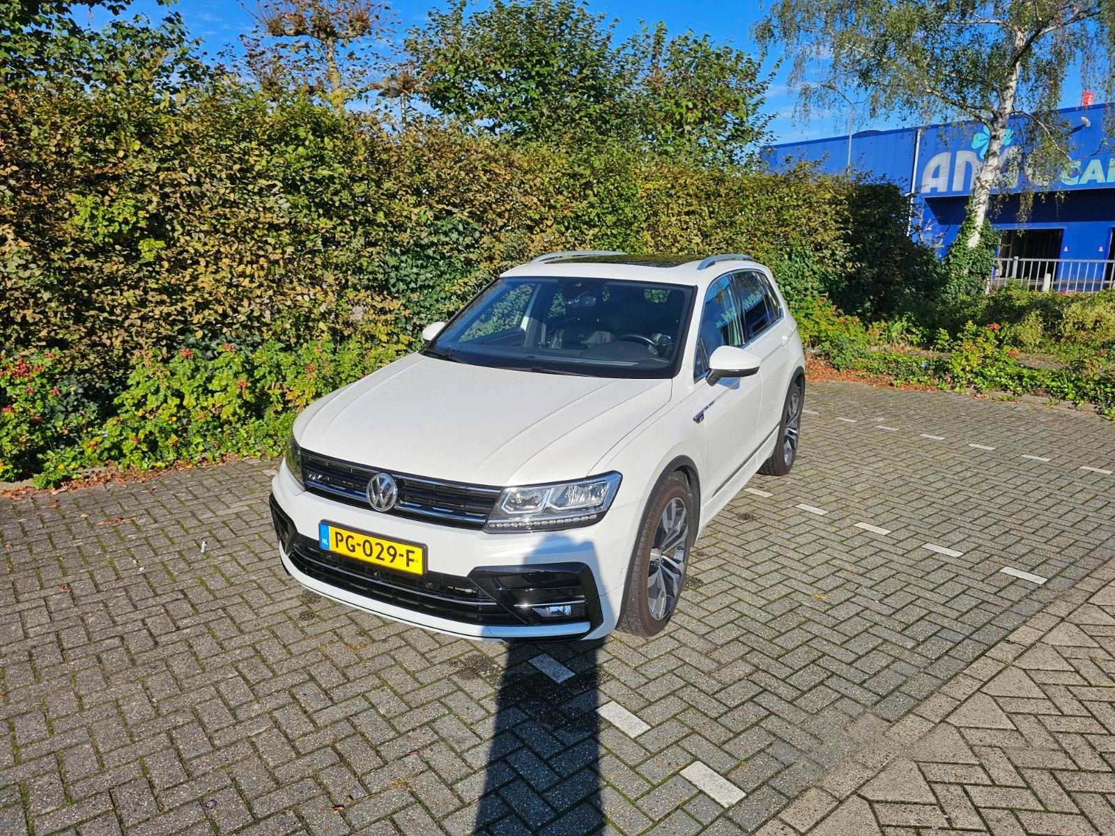 Volkswagen Tiguan 1.4 TSI DSG Highline R-Line | Oryx White, 1800 kg, 4 cilinders, Wit, Origineel Nederlands