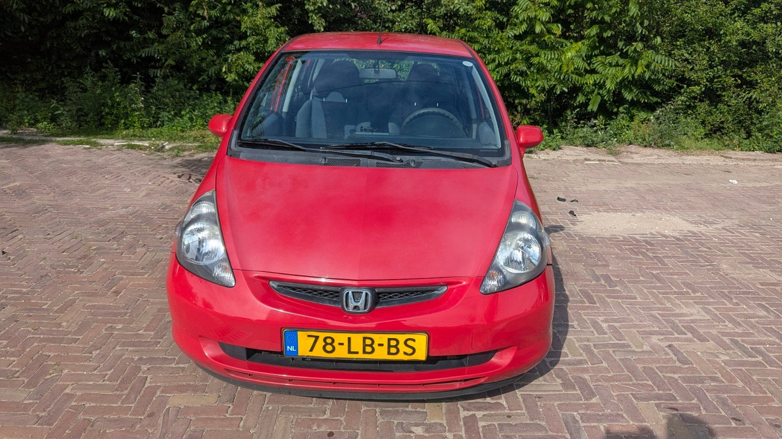 Honda Jazz 1.4 I LS 2002 Rood, Auto's, Voorwielaandrijving, 83 pk, 40 €/maand, Radio