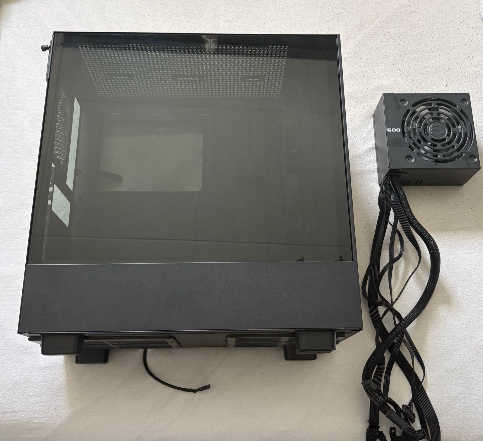 NZXT PC-kast met EVGA 600W PSU en 2 extra coolers, Ophalen of Verzenden, Gebruikt