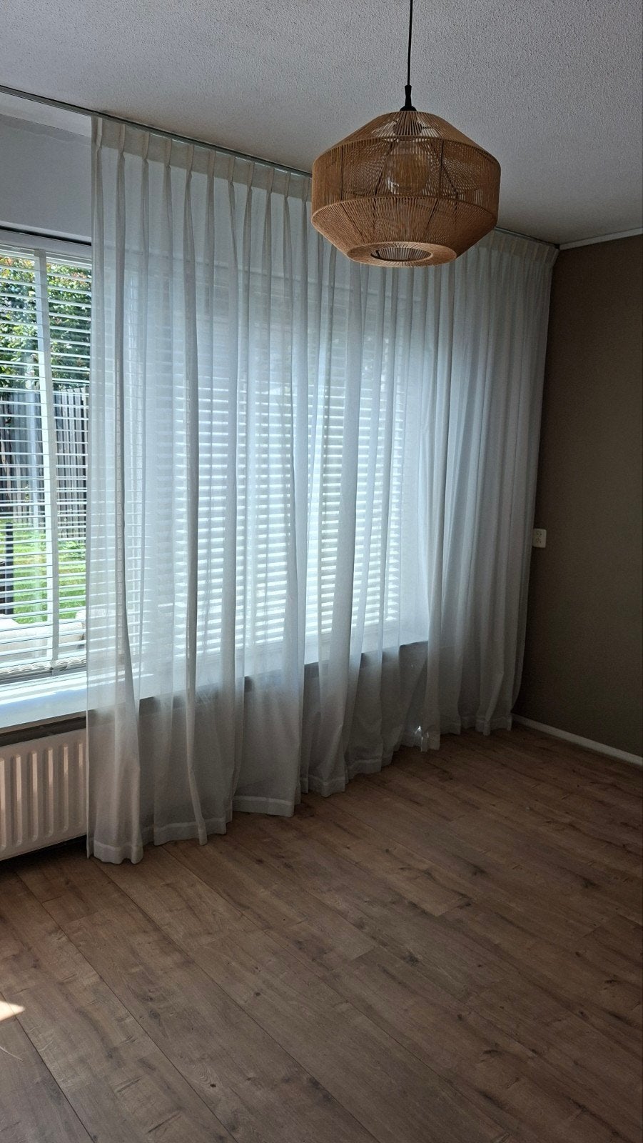 Mooie witte gordijnen voor een lichte en frisse uitstraling, Ophalen, Modern, Licht, Fris, 200 cm of meer, Wit