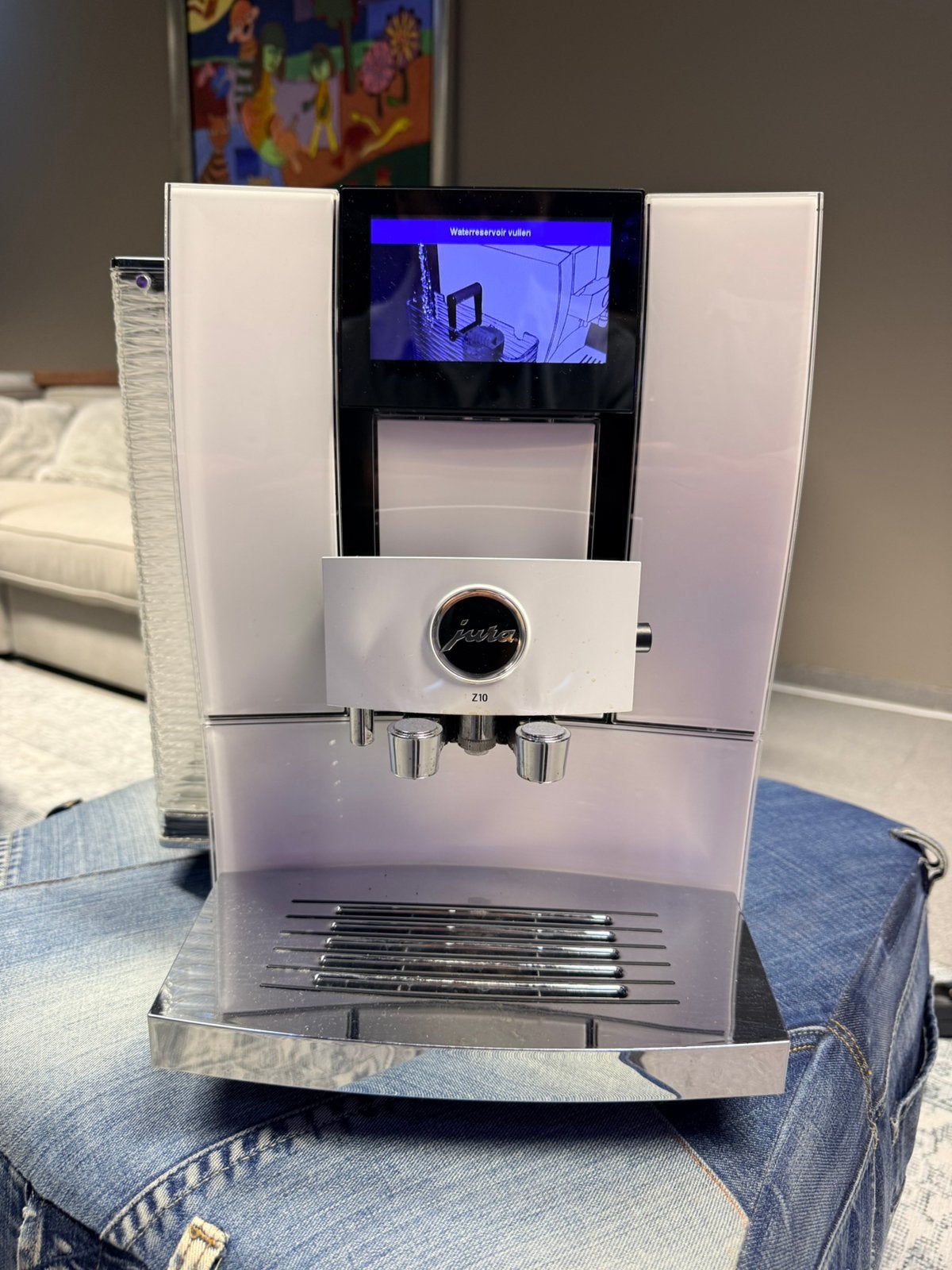 Jura Z10 Diamond White koffiemachine met melkkoeler, Ophalen, Afneembaar waterreservoir, Gebruikt, 10 kopjes of meer