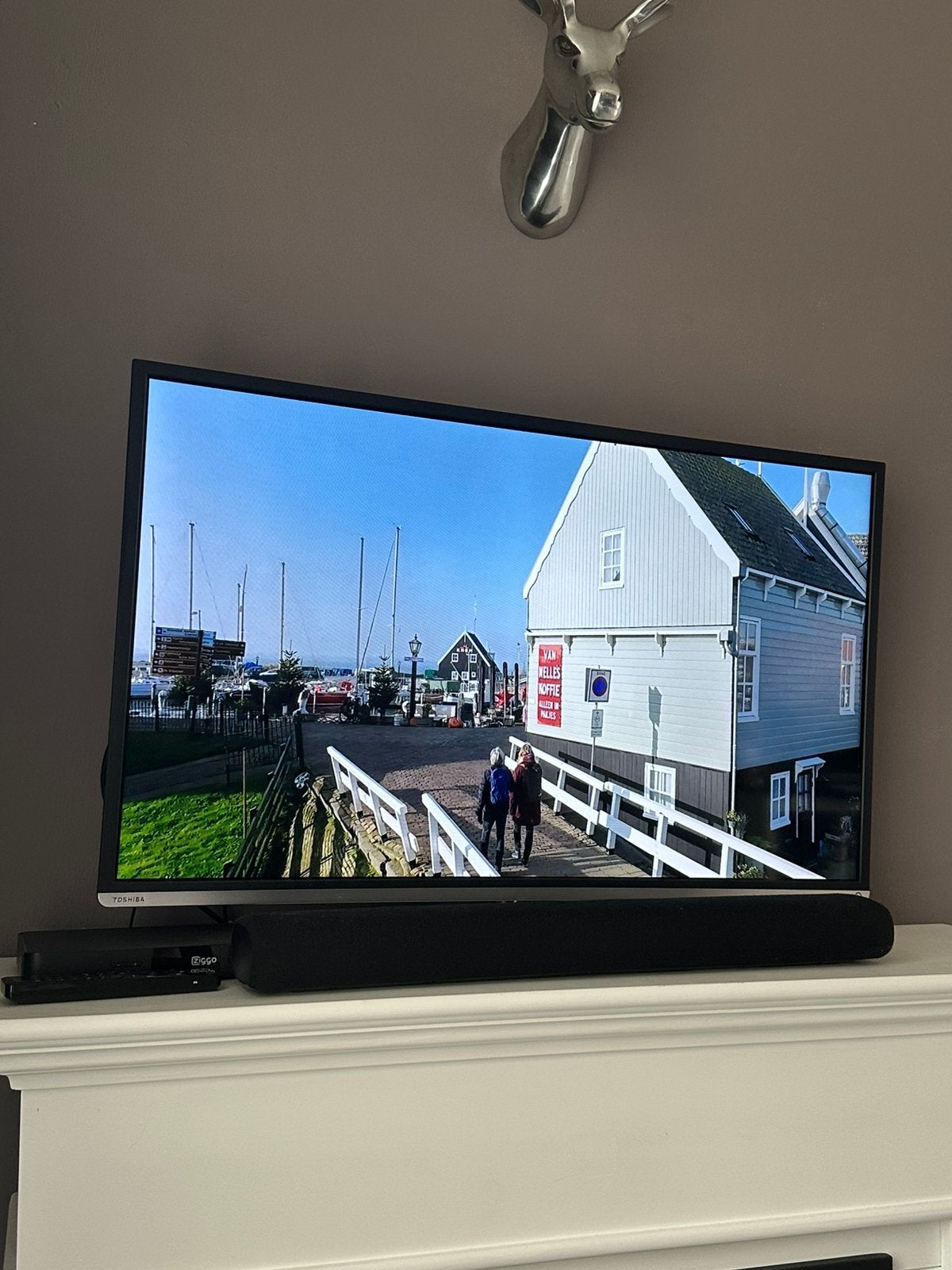 Toshiba tv 42 inch, Ophalen, Toshiba, 50 Hz, Zo goed als nieuw