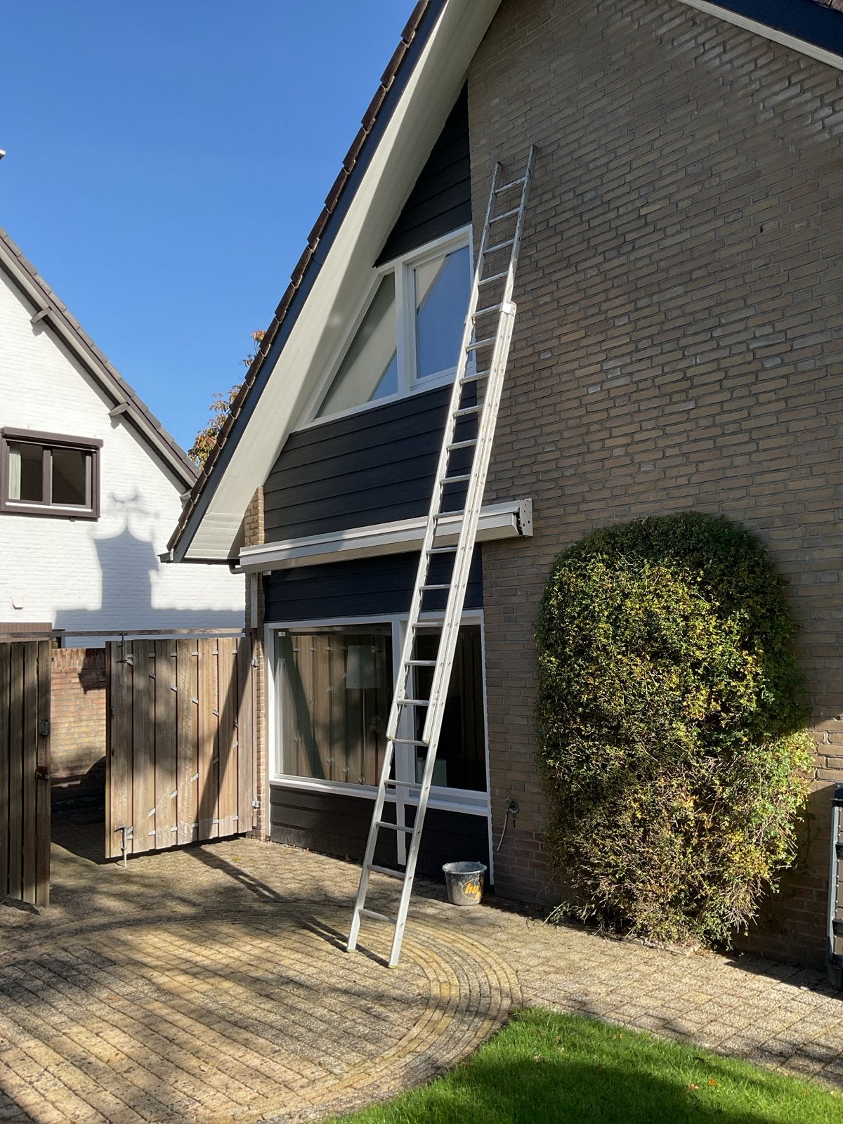 Uitschuifbare ladder 2x16 sporten, 8,5 meter, Ophalen, Gebruikt, Ladder, Opvouwbaar of Inschuifbaar