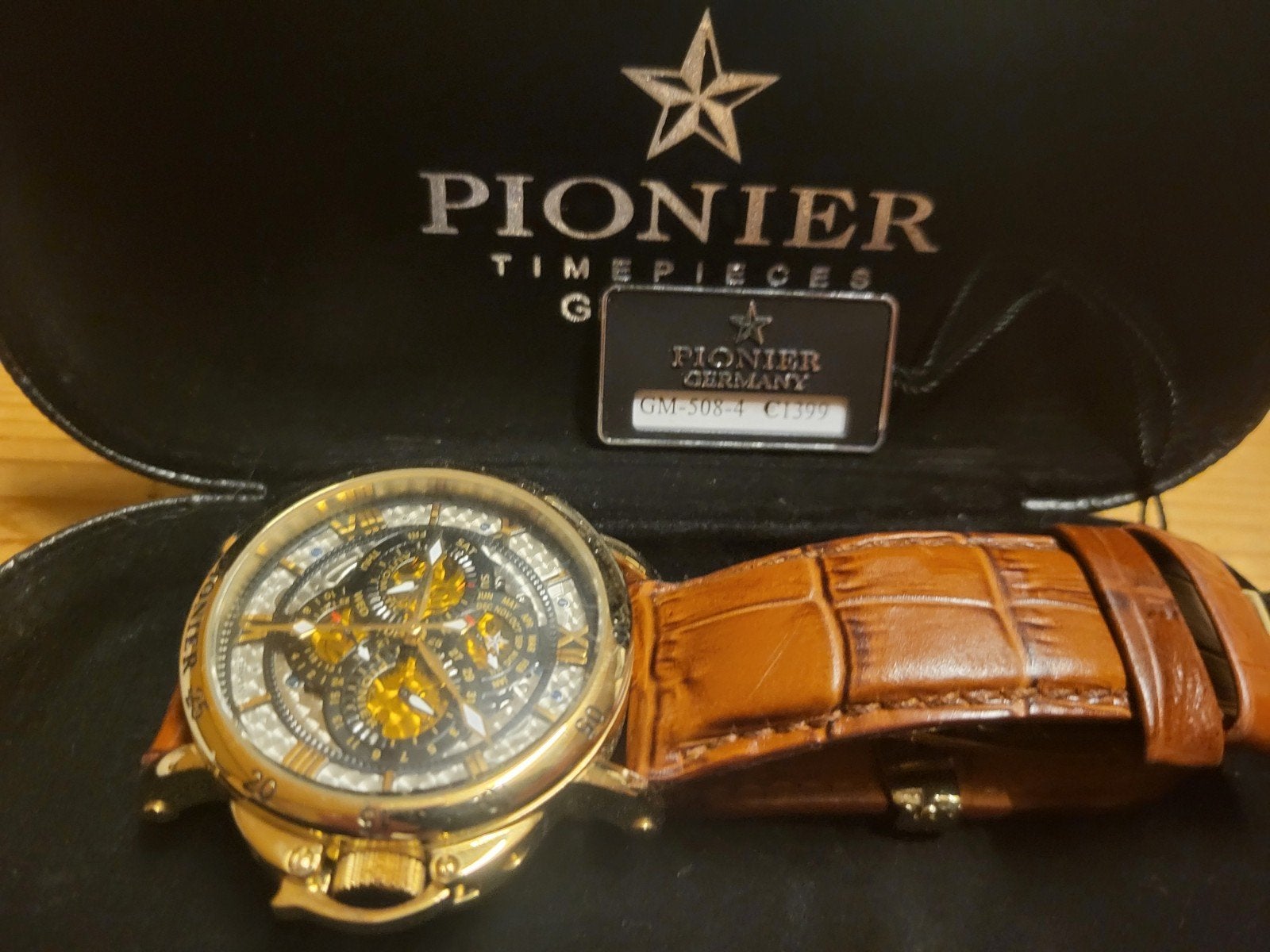 Mooi Pioneer horloge - Nieuwe batterij nodig, Overige materialen, Polshorloge, Ophalen, Overige merken