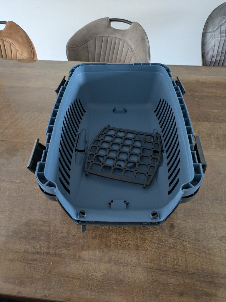 Dieren transportbox maat M, Dieren en Toebehoren, Ophalen, Zo goed als nieuw