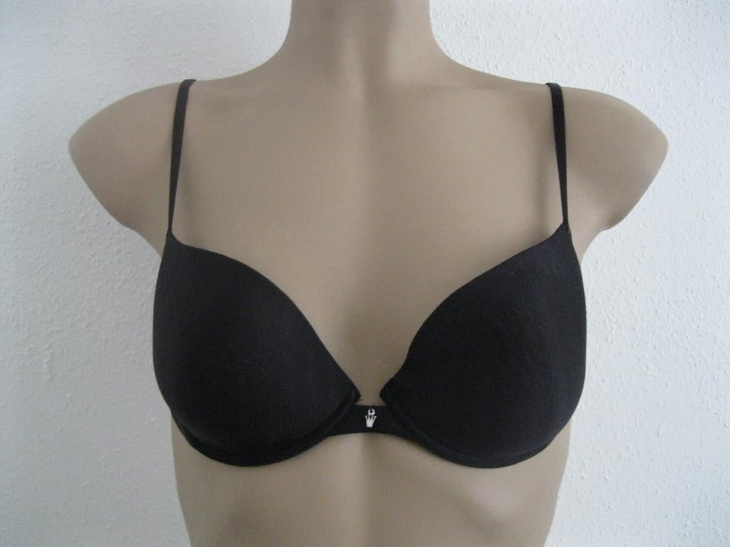 maat 75-B, 1 nieuwe voorgevormde beugel BH, Triumph, zwart, Triumph, Ophalen of Verzenden, Zwart, BH