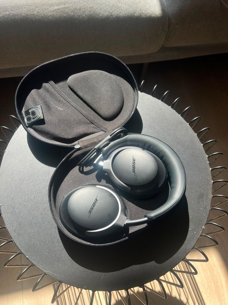 Bose QuietComfort koptelefoon – zo goed als nieuw, Ophalen, Zo goed als nieuw, Bose, Zwart