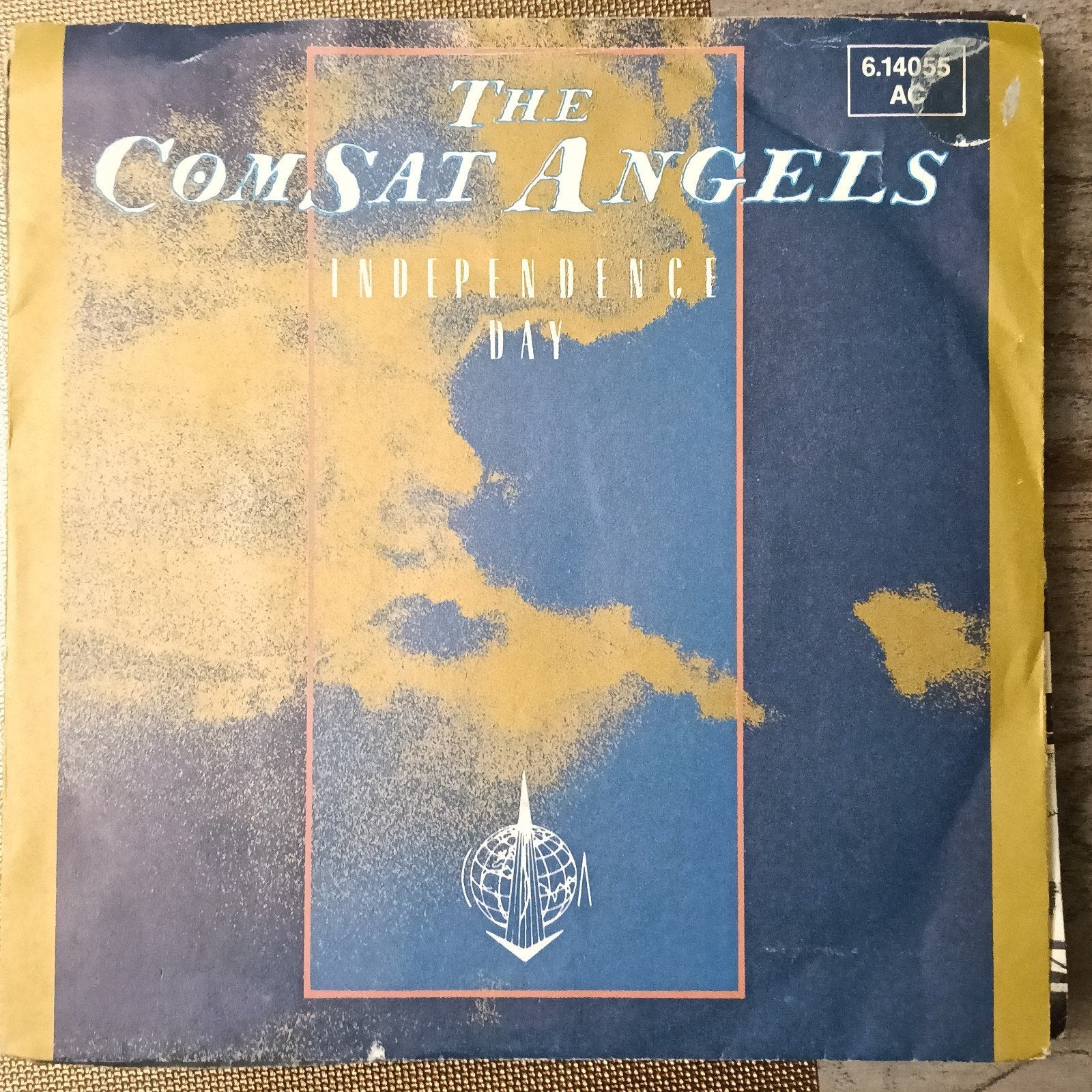 The Comsat Angels Independence day, Ophalen of Verzenden, Gebruikt, 7 inch, Pop