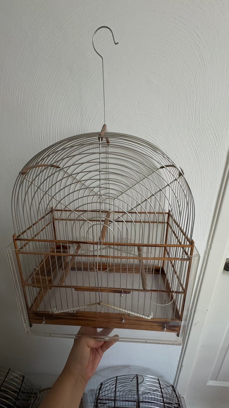 Nieuw kooien, Dieren en Toebehoren, Vogels | Hokken en Kooien, Ophalen of Verzenden, Zo goed als nieuw, Hout, Vogelkooi