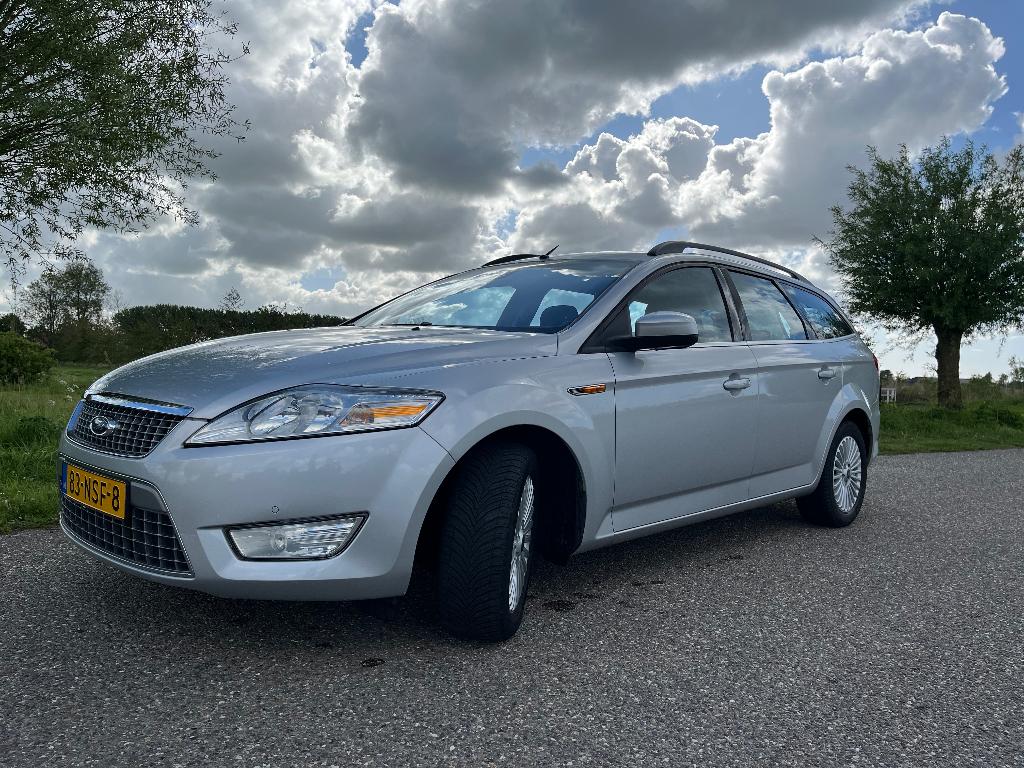 Ford Mondeo 2.0 16V 107KW Wagon 2010 Grijs, Auto's, Stof, Zwart, 4 cilinders, Mondeo