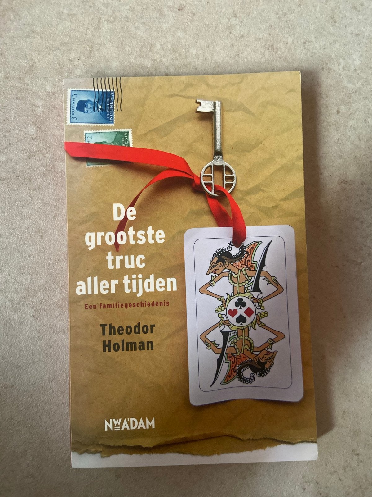 De grootste truc aller tijden - Theodoor Holman, Ophalen of Verzenden, Zo goed als nieuw
