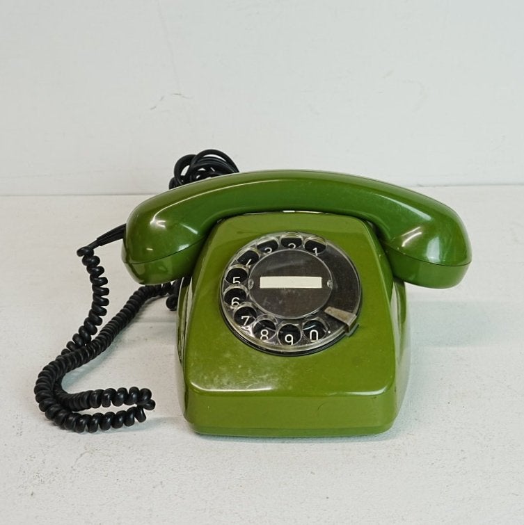 Vintage smaragd groen model T65 draaischijf telefoon., Telecommunicatie, Ophalen of Verzenden, Gebruikt, Met draaischijf