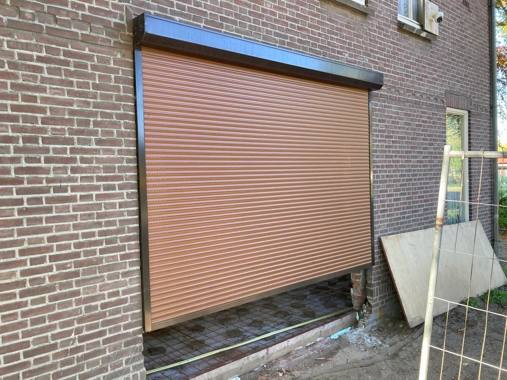 2x Elektrische rolluiken bruin - diverse breedtes, Doe-het-zelf en Verbouw, Rolluiken, Gebruikt, 150 tot 200 cm, 200 cm of meer