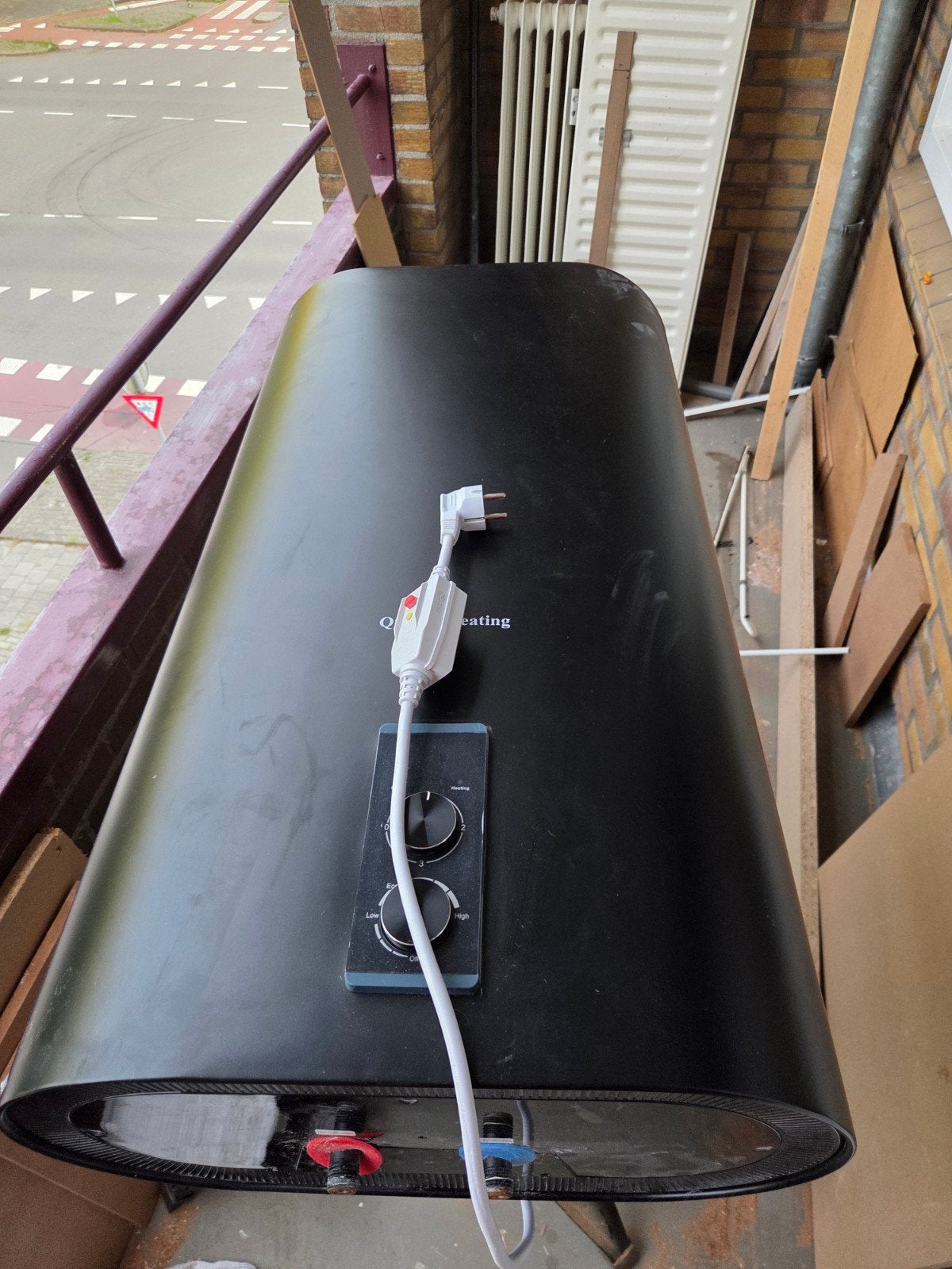 Elektrische Boiler - defect??, Doe-het-zelf en Verbouw, Geisers en Boilers, Boiler, 20 tot 100 liter, Minder dan 3 jaar oud, Ophalen