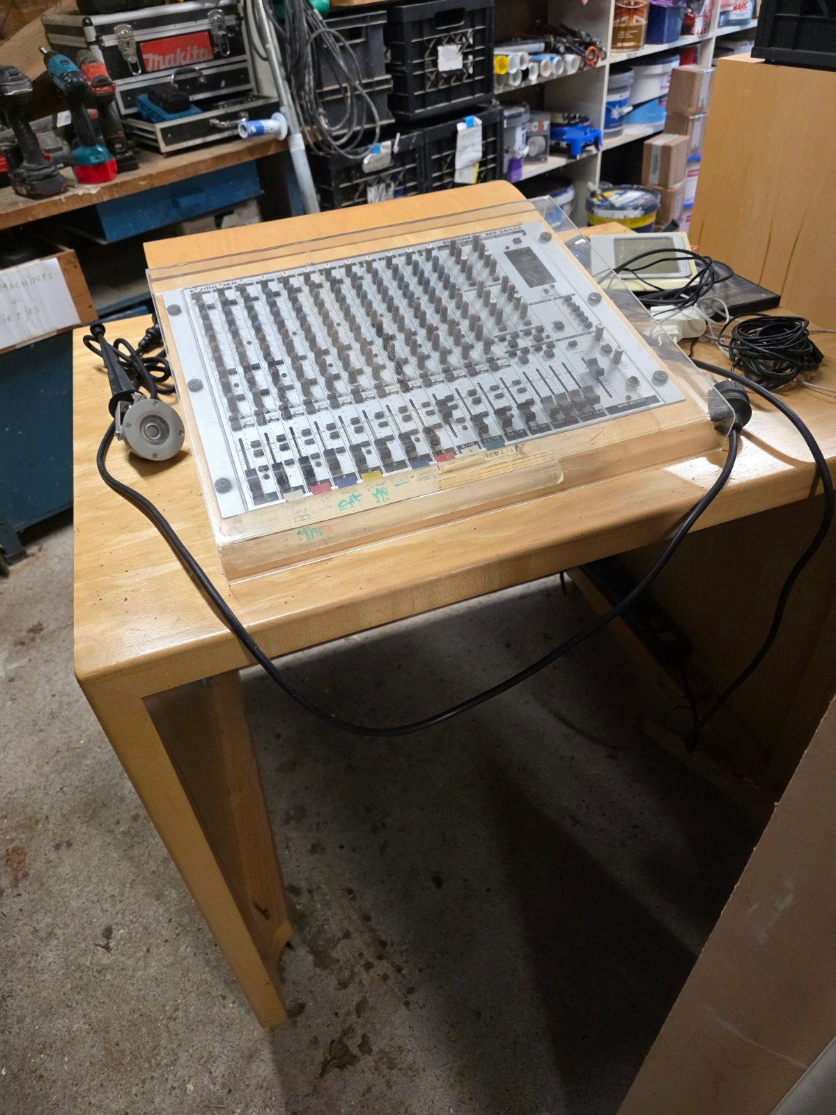 Professionele geluidsstudio apparatuur, Ophalen of Verzenden, Gebruikt, 10 tot 20 kanalen, Microfooningang
