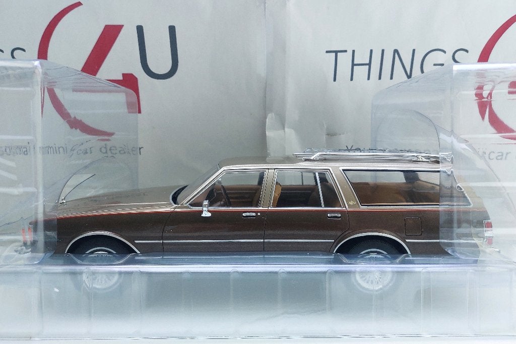 MCG 1:18 Chevrolet Caprice Estate bruin metallic nieuw, Ophalen of Verzenden, Nieuw, Auto, Overige merken