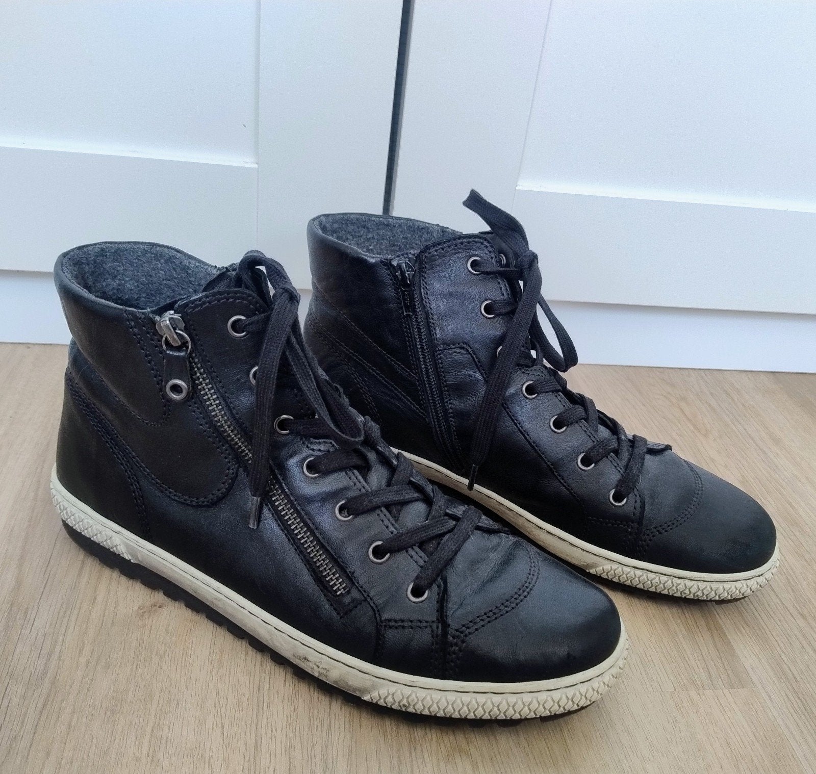 Gabor zwarte hoge sneakers maat 9 = 43, Kleding | Dames, Zwart, Gabor, Ophalen of Verzenden, Sneakers of Gympen